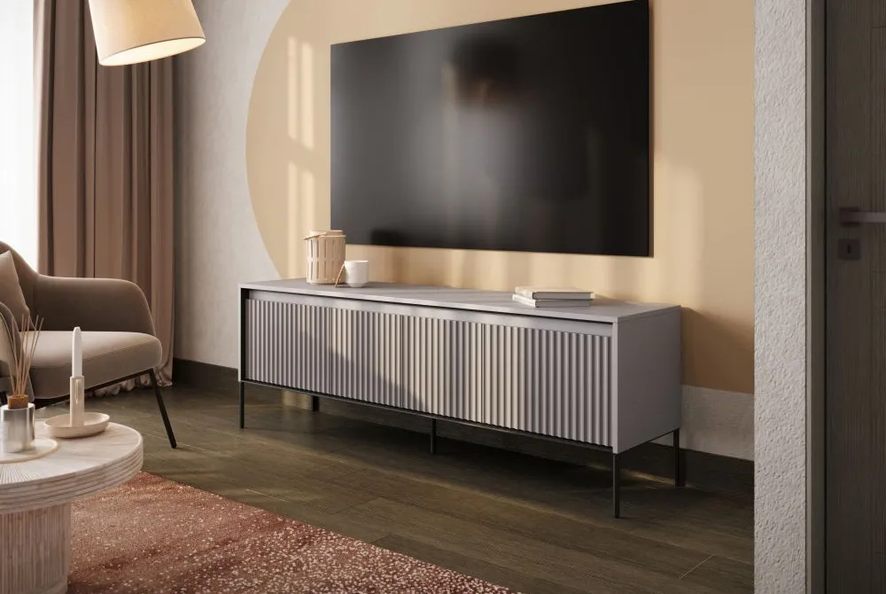 Szafka RTV wisząca czy stojąca – którą wybrać?